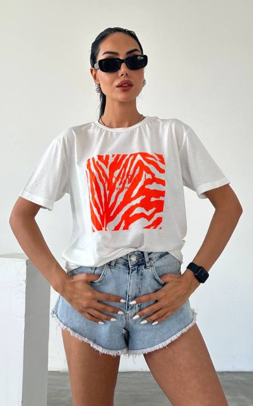 Graphic Print T-Shirt - Image 7