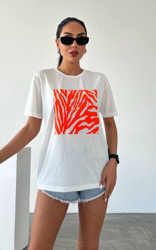 Graphic Print T-Shirt - Image 6